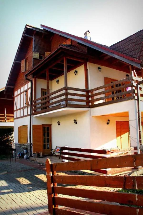 Poiana Dintre Brazi Chalet, Bucegi Panorama 锡纳亚 外观 照片